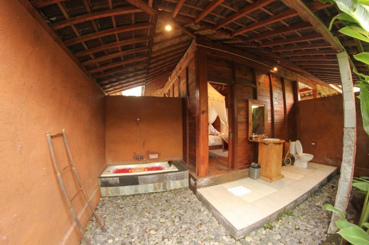 Vinarya Villa Ubud Esterno foto