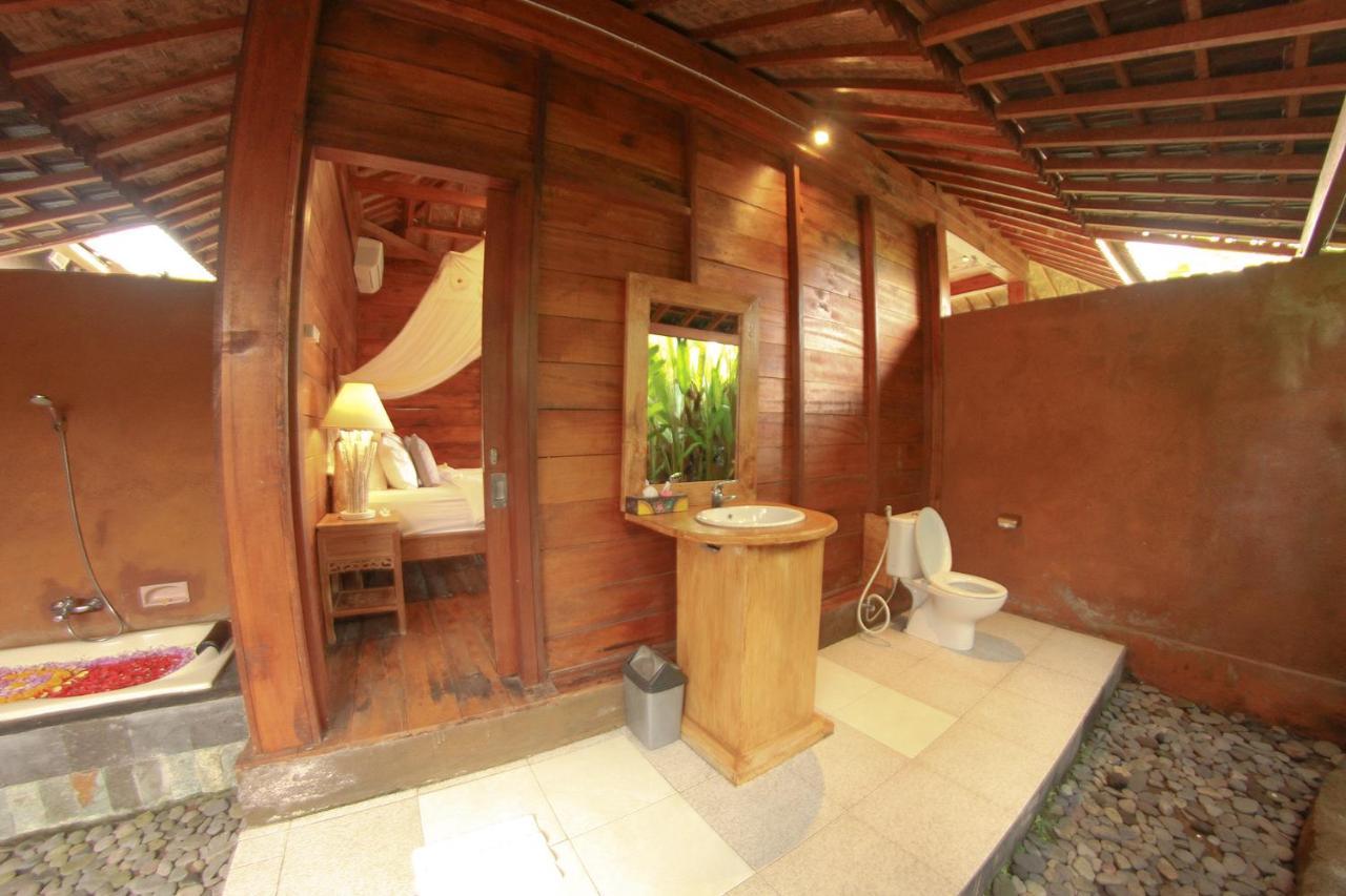 Vinarya Villa Ubud Esterno foto