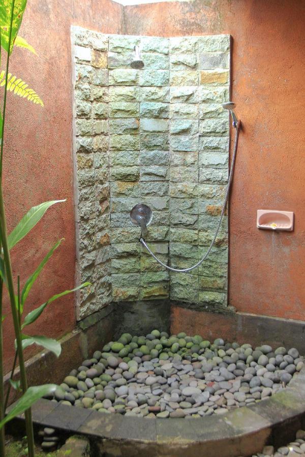 Vinarya Villa Ubud Esterno foto